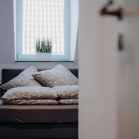 Luxurioese Und Stilvolle In Bester Lage Bremens Appartamento *